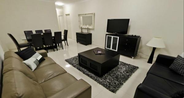 Astina Serviced Apartments - Central Penrith Habitación foto